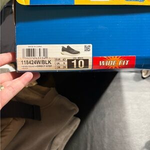Skechers Yellow and Blue Slip-Ins Box